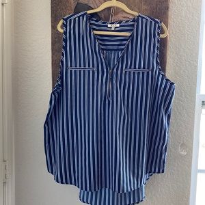 Multi colored blue stripe tank blouse. Zippered neck line, size 3x.
